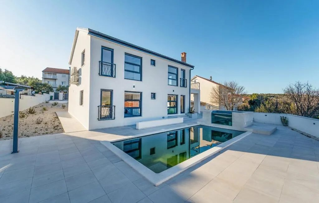 Villa Hadrian Pridraga